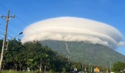 Tây Ninh: Thích thú chiêm ngưỡng hiện tượng thiên nhiên kỳ diệu tại núi Bà Đen