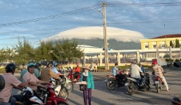 Sau núi Bà Đen, người dân sống gần núi Chứa Chan lại rần rần chia sẻ cảnh tượng đặc biệt