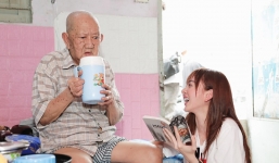 Trang Nemo tiết lộ tình trạng sức khỏe NS Mạc Can, biểu cảm hớn hở gây tranh cãi