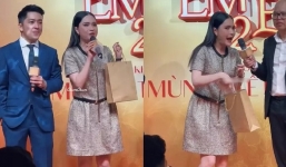 Đoàn Di Băng đăng ảnh toát ra mùi tiền, nhan sắc cầm kim cương đi lì xì Tết gây sốt