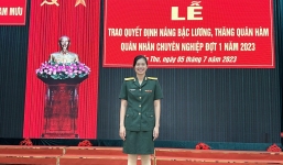 Ánh Viên bắt trend 'flex đến hơi thở cuối cùng', dân tình nghe chỉ biết nể phục