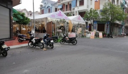 Dân mạng xôn xao với đám cưới rước dâu chưa đầy 30m