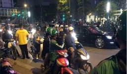 Tài xế ô tô hung hãn dùng dao đâm nạn nhân sau khi gây tai nạn