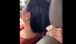 Hoảng hốt 9 người chen chúc trong ô tô 4 chỗ