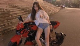 Bạn gái Quang Hải mặc quần siêu ngắn đi cổ vũ U23 Việt Nam gây tranh cãi