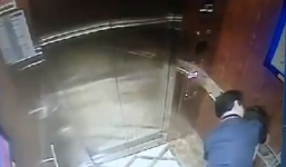 Clip kẻ biến thái cưỡng hôn bé gái trong thang máy ở Sài Gòn