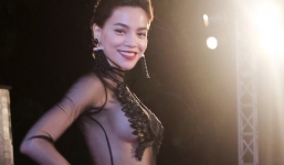 Khoe thân táo bạo, Hồ Ngọc Hà khiến fan 'mắt tròn mắt dẹt'