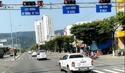 Đoàn xe sang của Đặng Lê Nguyên Vũ vượt đèn đỏ, bị CSGT điều tra