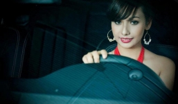 Vừa sinh con, diễn viên Thúy Anh bị xuất huyết não, liệt nửa người