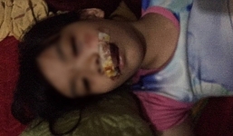 Chó 'điên' tấn công 5 người rồi lăn ra chết sau một ngày