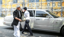 Tiết lộ 'trợ thủ' đắc lực được Đặng Lê Nguyên Vũ ưu ái trong mỗi lần đến tòa ly hôn