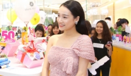 Trường Giang 'lo sốt vó' khi Nhã Phương xuất hiện gợi cảm ở Hà Nội