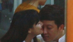 Nhã Phương - Trường Giang lộ 'ảnh nóng' dù luôn giấu kín khiến dân mạng sôi sục