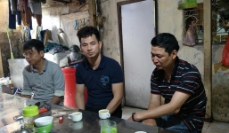 Xuân Bắc thất thần trong ngôi nhà lụp xụp nạn nhân tử vong ở hầm Kim Liên