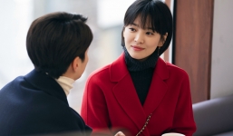 Song Hye Kyo chính thức ra mặt 'phủ đầu' chồng trước tin đồn ly hôn