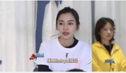 Angela Baby chứng minh nhan sắc xinh đẹp dù bị 'vùi dập' không thương tiếc