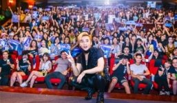 Sơn Tùng vừa bị chê, tập đoàn fans đã vào 'chửi' anti-fan vuốt mặt không kịp