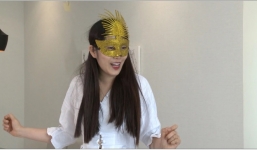 Nam Em 'thả thính' trong ngày tái xuất, fan nhắc Nhã Phương lo giữ chồng