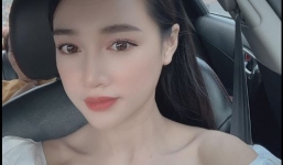 Nhã Phương khoe ảnh đẹp xuất sắc nhưng bình luận của dân mạng mới đặc biệt