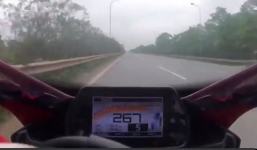 Tài xế chạy với tốc độ gần 300 km/h trên đại lộ Thăng Long
