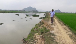 Phát hiện thi thể người đàn ông dưới sông nghi bị sát hại phi tang