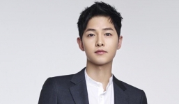 Song Joong Ki trả giá đắt sau khi đệ đơn ly hôn Song Hye Kyo