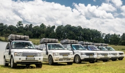 3 xế sang của ông Vũ chuyên đưa đón người đẹp không xuất hiện ở hành trình tiếp theo