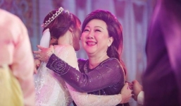 Hari Won vắng mặt khó hiểu trong ngày quan trọng của mẹ Trấn Thành