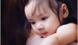 Vợ của con nuôi Hoài Linh lần đầu công khai cận mặt ái nữ sau thời gian giấu kín