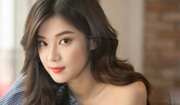 'Tình cũ' Nhã Phương 'cặp kè' bên hot girl từng bị gạ tình với giá 10.000 USD