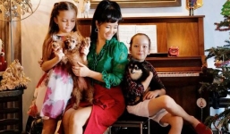 Hồng Nhung chia sẻ xúc động về hai con khi chồng cũ hạnh phúc bên vợ mới