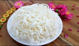 Cách làm mứt dừa non đơn giản, ngon không tưởng cho Tết 2020