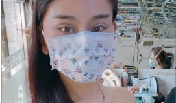 Không thể nhận ra Lâm Khánh Chi trong bộ dạng mới khiến fan hoang mang