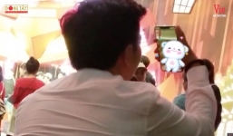 Xa nhà, Trường Giang liên tục gọi điện nói chuyện với con gái quên hết mệt mỏi