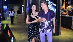 Cháu nuôi Đàm Vĩnh Hưng khiến dân mạng nóng mặt vì ảnh táo bạo trong bồn tắm