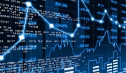 Tin tức kinh doanh 24h: Giá xăng giảm, Vingroup sản xuất thành công máy thở đầu tiên