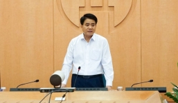 Hạn chế tụ tập đông người, luôn nhớ đeo khẩu trang để vì mục tiêu chung