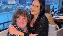 Nữ người mẫu yêu đại gia chân ngắn 1,4m hơn gần 30 tuổi, bị nghi vì tiền