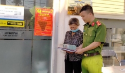 Tin tức pháp luật 24h: Giả cán bộ tư pháp ép cụ bà chuyển hơn nửa tỷ đồng