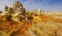 Phát hiện hành tinh mới chứa đầy vàng trị giá triệu tỉ USD