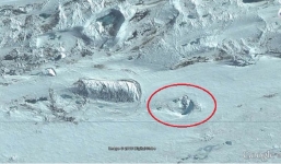 Vô tình phát hiện 'chiến binh sắt khổng lồ' đóng băng: Vén màn bí mật tại Nam Cực