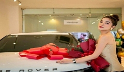 Mỹ nhân được xế sang Đặng Lê Nguyên Vũ đưa đón xấu hổ vì nhược điểm trên cơ thể bị soi