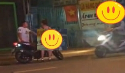 Xôn xao chàng trai trở mặt đòi quà khi bạn gái từ chối vào nhà nghỉ, cô người yêu cởi váy giữa đường trả lại 