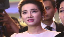 Nhã Phương xót xa khi chứng kiến ánh mắt ám ảnh của người đàn ông mất tất cả vì mưa lũ