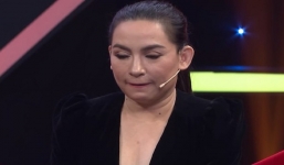 Phi Nhung ấm ức vì bị con gái tố lấy hết tiền đi diễn của Hồ Văn Cường, đòi cư dân mạng giải oan