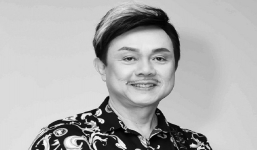 Xót xa khoảnh khắc cố nghệ sĩ Chí Tài chuyển từ máy bay xuống tại Mỹ, không một ai bên cạnh