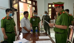 Tin tức pháp luật 24h: Bé gái ở Bắc Ninh bị cha bạo hành, Bắt trùm ma túy dùng flycam theo dõi cảnh sát