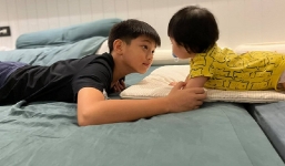 'Tan chảy' với khoảnh khắc Subeo trìu mến bên em gái cùng cha khác mẹ