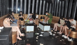 Tin tức pháp luật 24h ngày 26/7: Danh tính nhóm côn đồ ở Thái Bình, 50 nam thanh, nữ tú tụ tập hát karaoke