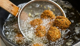 3 loại thực phẩm nhiều người thích nhưng lại là thủ phạm gây hại sức khỏe và sắc đẹp